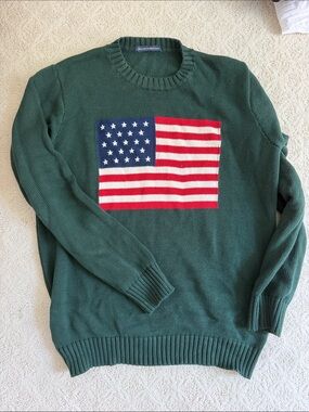 Brandy Melville Crewneck Sweater